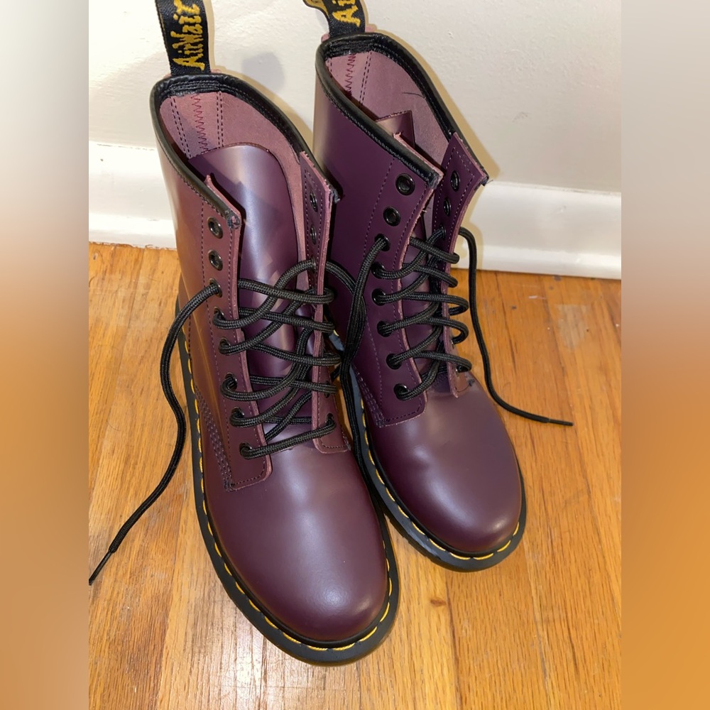 Brand new - Size 8 Doc Marten’s - Purple Smooth Leather